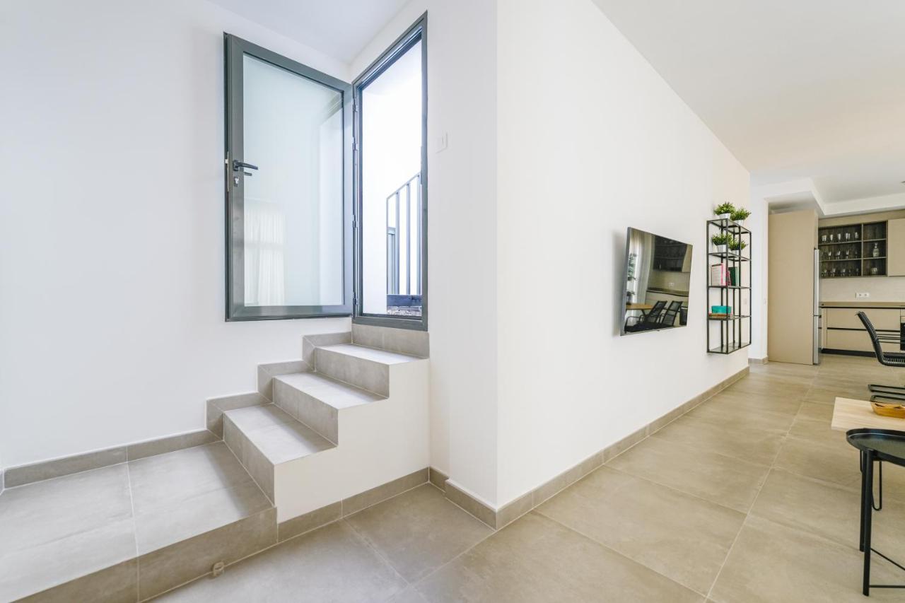 Moott Homes Suites Casa De Los Leones Apto 1 Almería Exteriér fotografie
